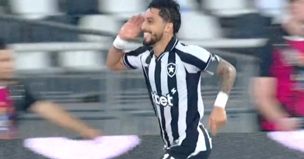 Nos acréscimos Botafogo garante vitória dramática sobre Chapecoense Nos acréscimos Botafogo garante vitória dramática sobre Chapecoense