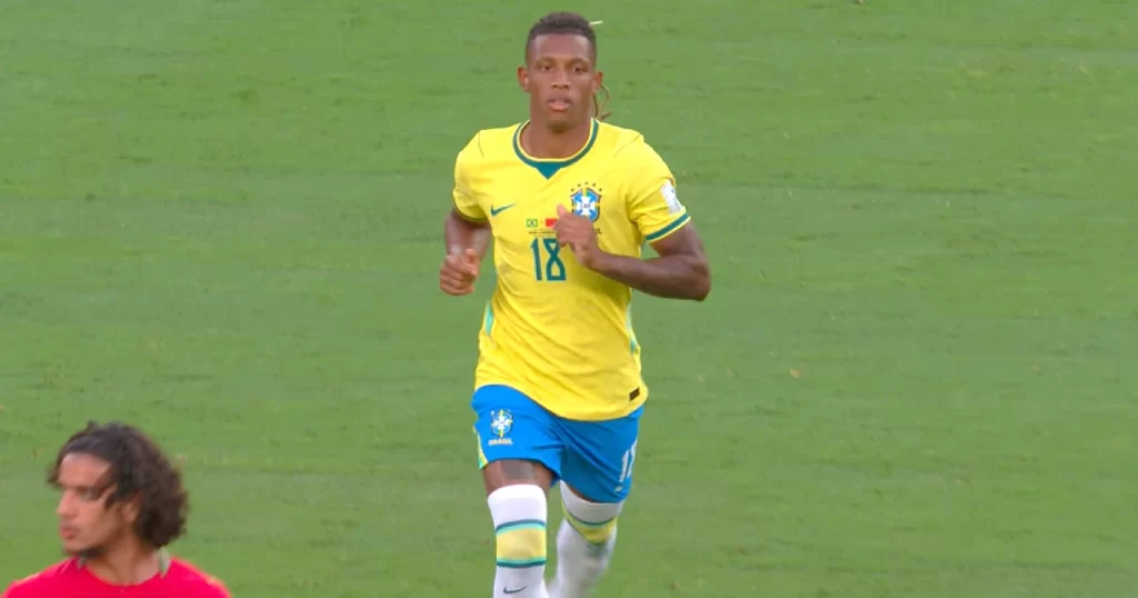 Danilo do Botafogo joga 20 minutos na estreia da Seleção Brasileira na copa Danilo do Botafogo joga 20 minutos na estreia da Seleção Brasileira na copa