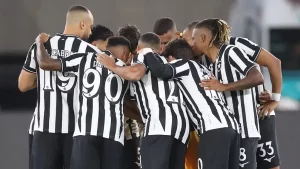 Botafogo e Palmeiras empatam sem gols em noite de vaias para Marlon e Barboza