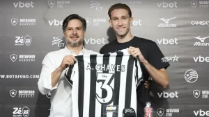 Botafogo apresenta Arthur Chaves, o camisa 3 já aparece no BID